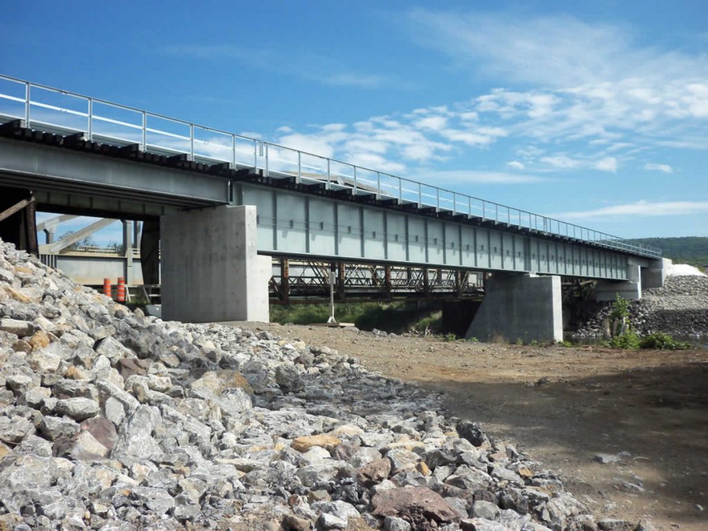 New railroad bridge over the Cascapedia river