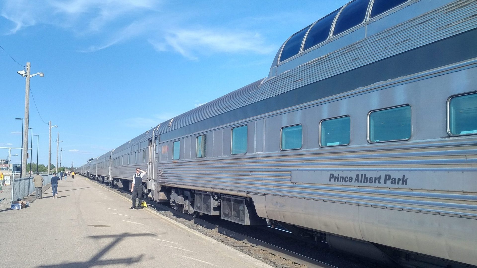 The Canadian calling at Saskatoon station in 2018, with dome car Prince Albert Park shown.